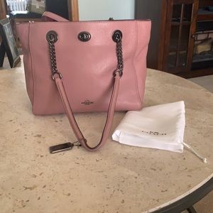 Fuchsia Coach tote Purse with Bag